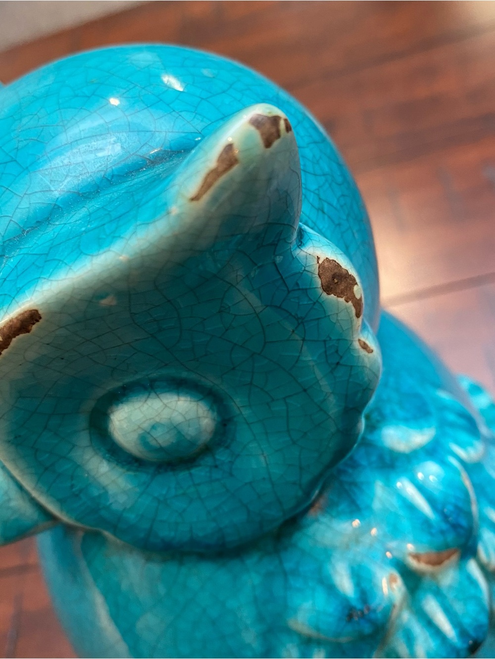 Large 9” Teal/Turquoise Ceramic Owl Figurine - Aged Vintage Look Home Decor - Picture 10 of 11